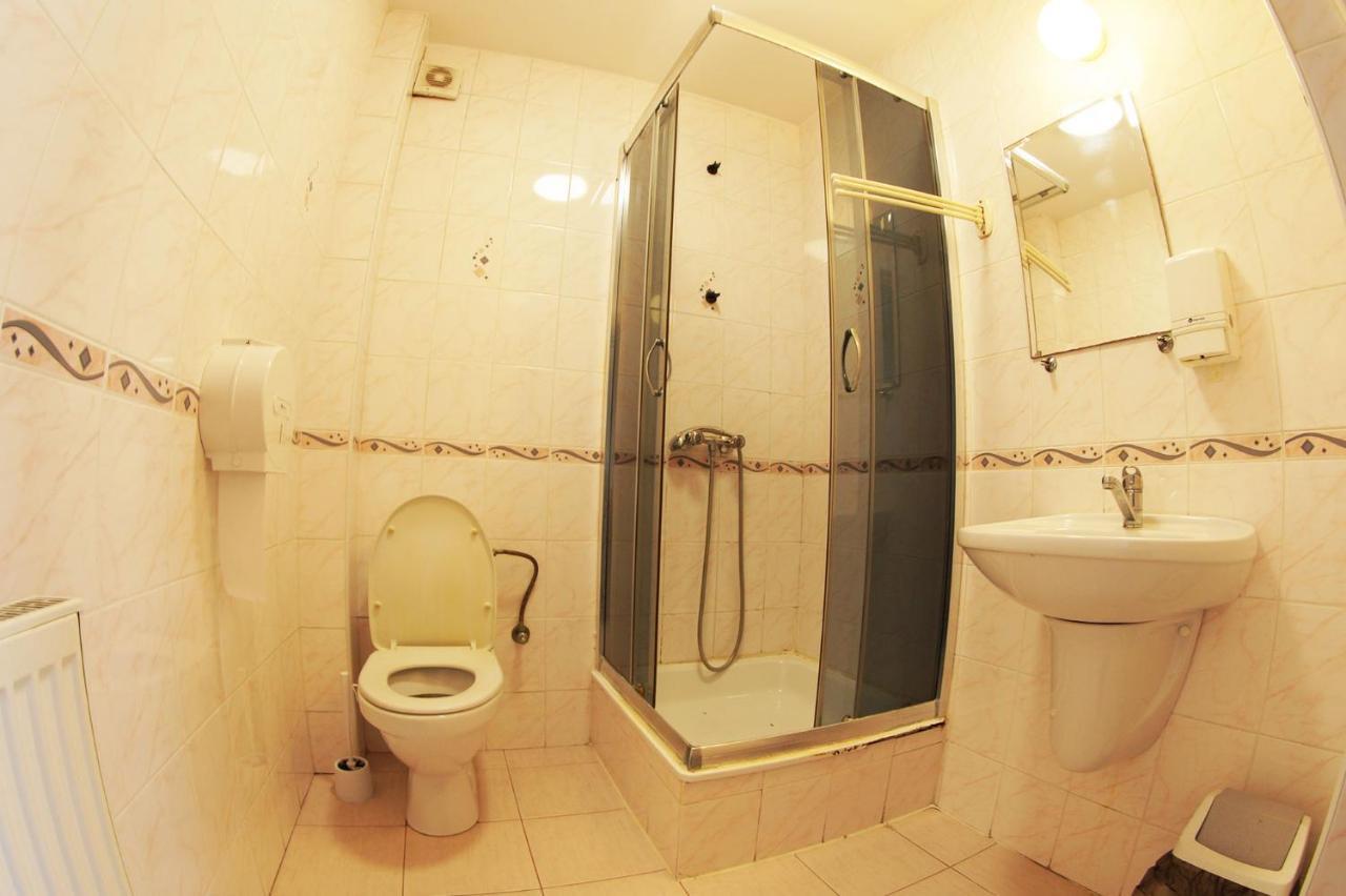 Motel Wig Сандомир Екстер'єр фото